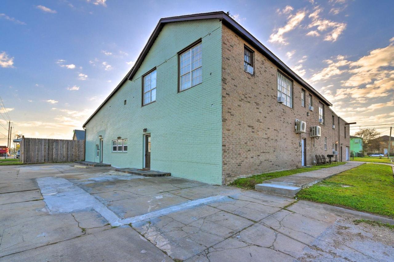 Beautiful Galveston Apt With Deck Less Than 3 Mi To Dtwn! Екстериор снимка