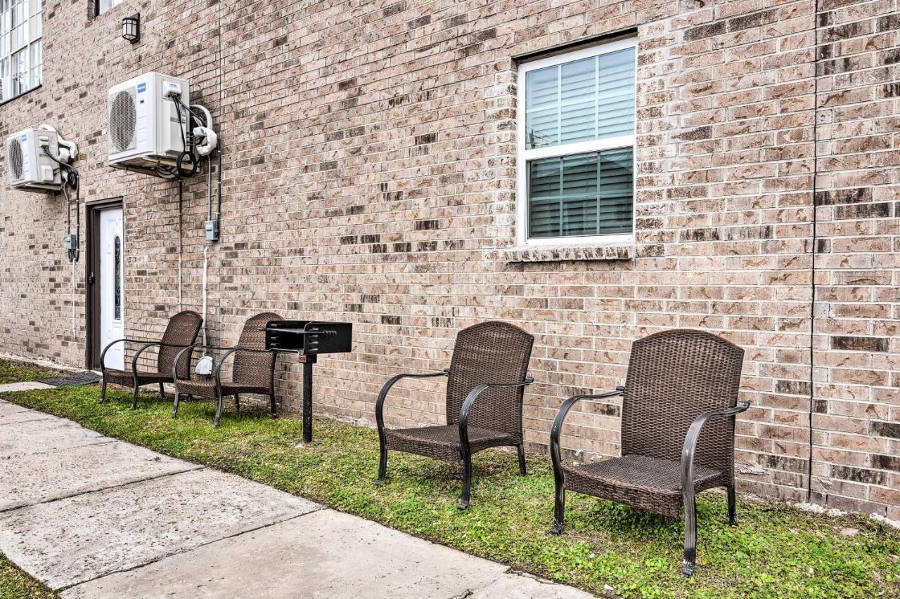 Beautiful Galveston Apt With Deck Less Than 3 Mi To Dtwn! Екстериор снимка