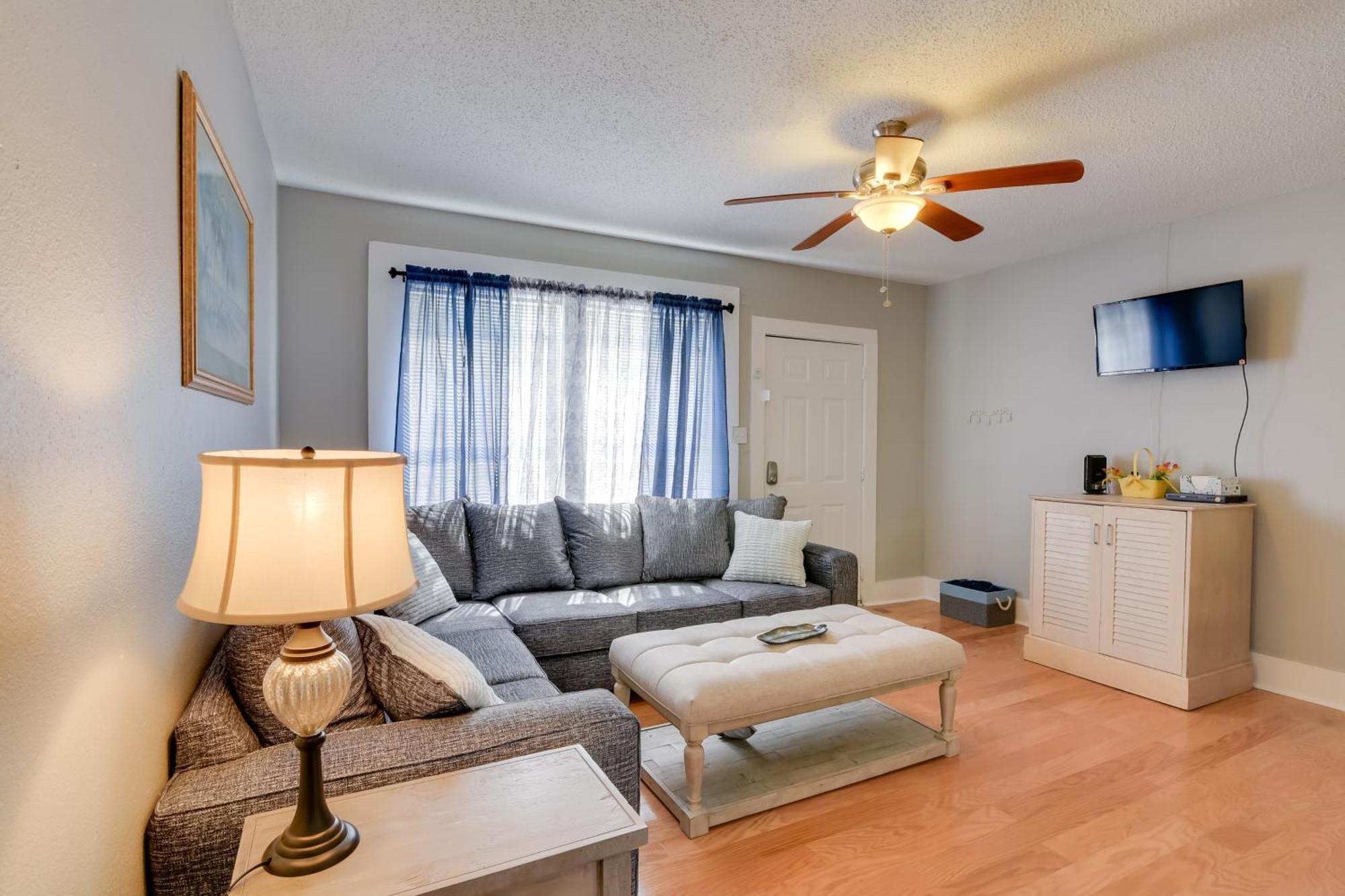 Beautiful Galveston Apt With Deck Less Than 3 Mi To Dtwn! Екстериор снимка